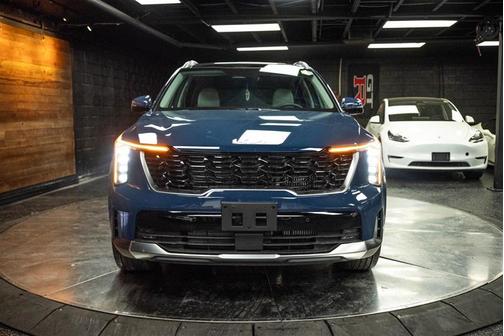 2025 Kia Sorento EX