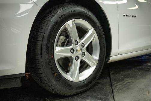 2022 Chevrolet Malibu 1LS