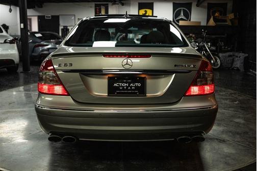 2007 Mercedes-Benz E-Class Base
