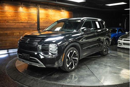 2023 Mitsubishi Outlander PHEV SEL