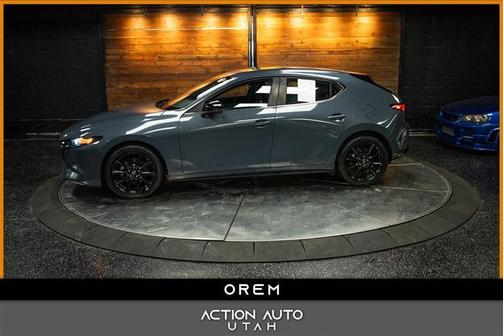 2022 Mazda Mazda3 Carbon Edition