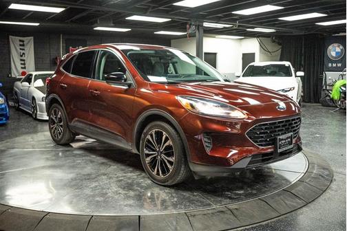 2021 Ford Escape SE