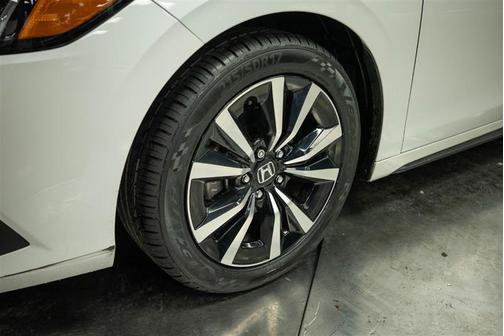 2022 Honda Civic EX-L