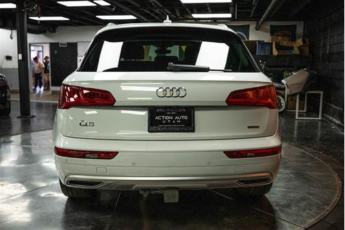 2019 Audi Q5 2.0T Prestige