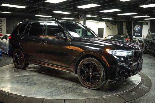 2020 BMW X7 M50i