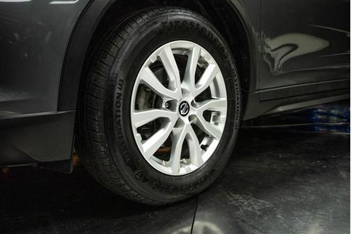 2020 Nissan Rogue S
