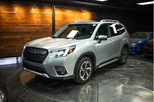 Ice Silver Metallic 2023 Subaru Forester Touring
