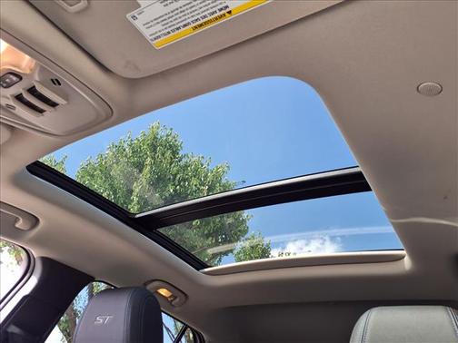 Summit White 2026 Buick Encore GX Sport Touring