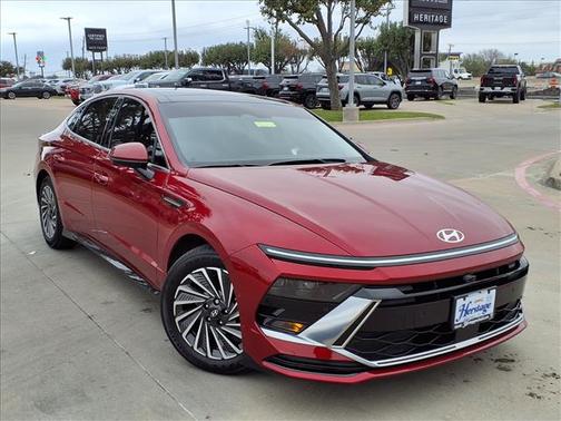 2025 Hyundai SONATA Hybrid Limited