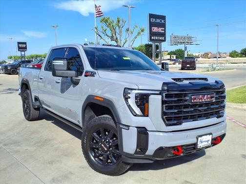 2025 GMC Sierra 2500 AT4