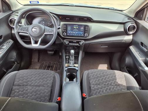 2022 Nissan Kicks SV