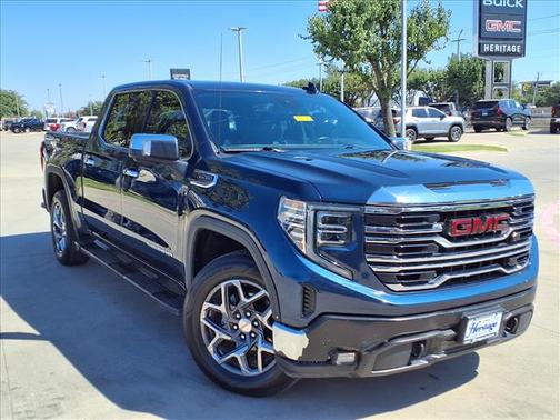 2022 GMC Sierra 1500 SLT