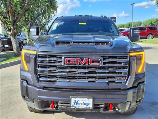 2025 GMC Sierra 2500 AT4