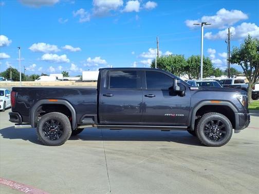2025 GMC Sierra 2500 AT4
