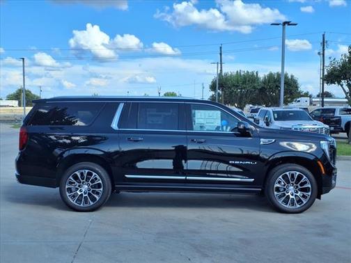 2025 GMC Yukon XL Denali