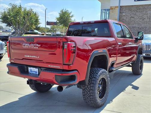 2024 GMC Sierra 2500 Denali