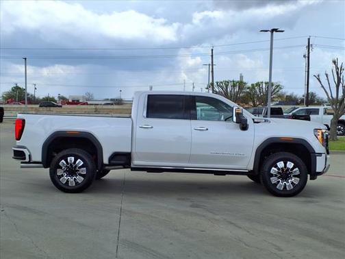 2025 GMC Sierra 2500 Denali