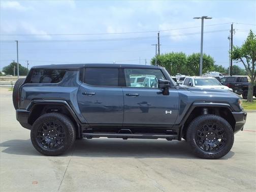 2025 GMC HUMMER EV SUV 2X
