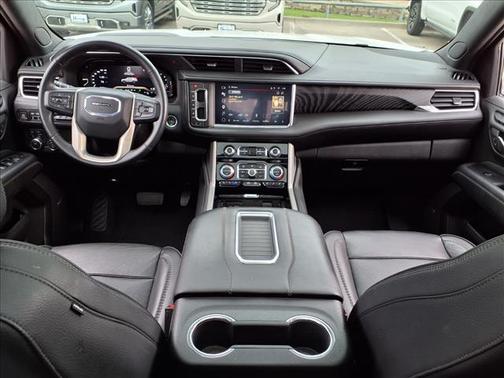 Summit White 2023 GMC Yukon Denali