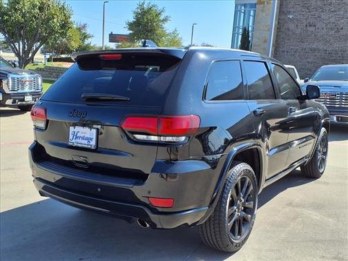 2020 Jeep Grand Cherokee Altitude