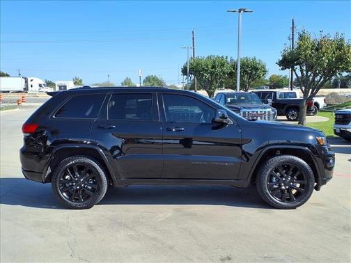 2020 Jeep Grand Cherokee Altitude