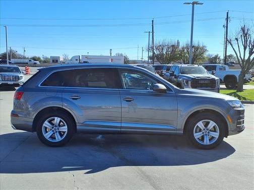 2017 Audi Q7 2.0T Premium Plus