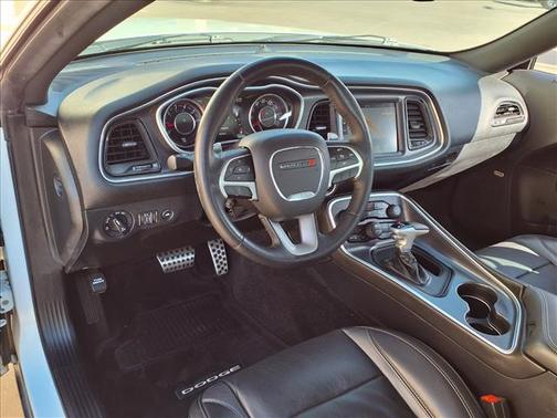 2015 Dodge Challenger SXT Plus