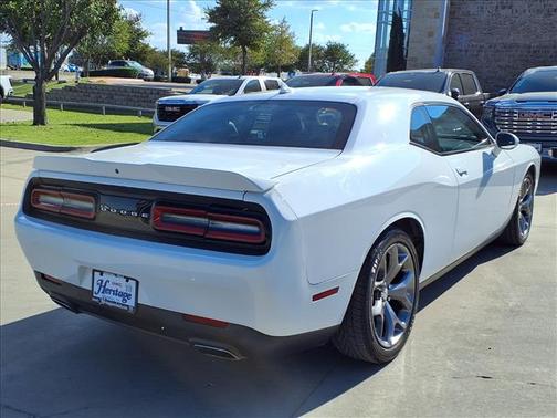 2015 Dodge Challenger SXT Plus