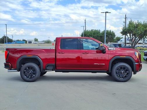 2025 GMC Sierra 2500 AT4