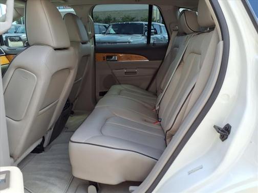 2012 Lincoln MKX Base