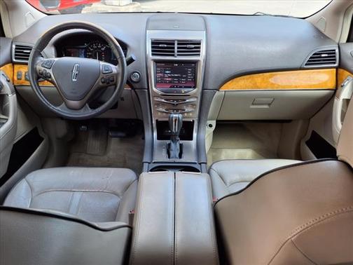 2012 Lincoln MKX Base