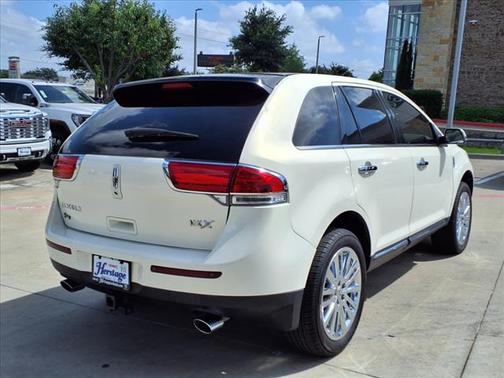 2012 Lincoln MKX Base
