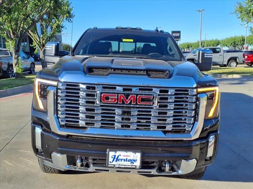 2025 GMC Sierra 2500 Denali