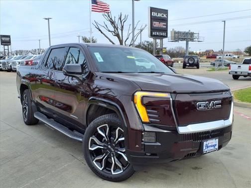 2025 GMC Sierra EV Denali