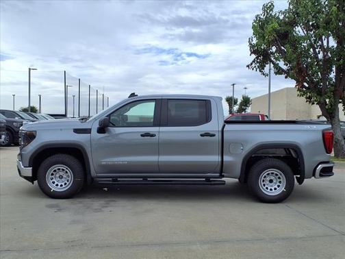 2025 GMC Sierra 1500 Pro