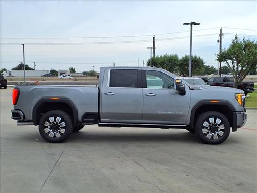 2025 GMC Sierra 2500 Denali
