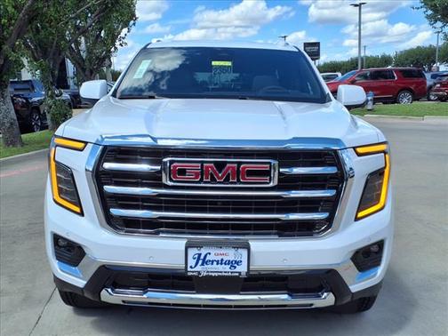 2025 GMC Yukon Elevation