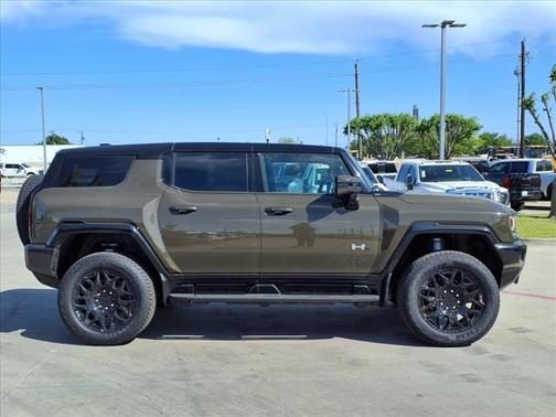 2025 GMC HUMMER EV SUV 2X