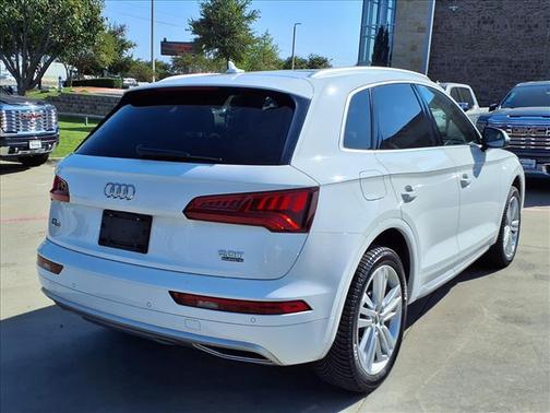 2018 Audi Q5 2.0T Premium Plus