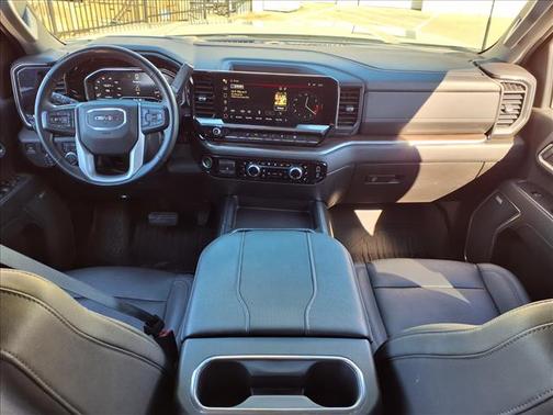 2024 GMC Sierra 2500 SLT