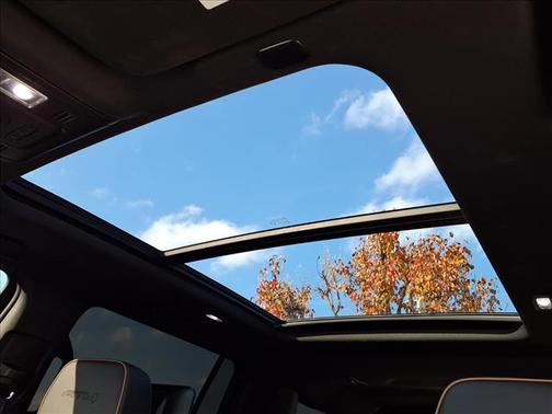 2024 GMC Yukon XL AT4