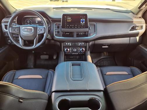 2024 GMC Yukon XL AT4