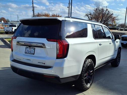 2024 GMC Yukon XL AT4
