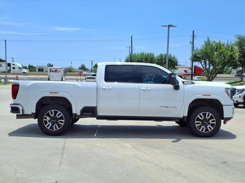 2022 GMC Sierra 2500 AT4