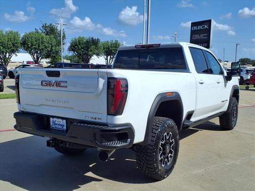 2025 GMC Sierra 2500 AT4X