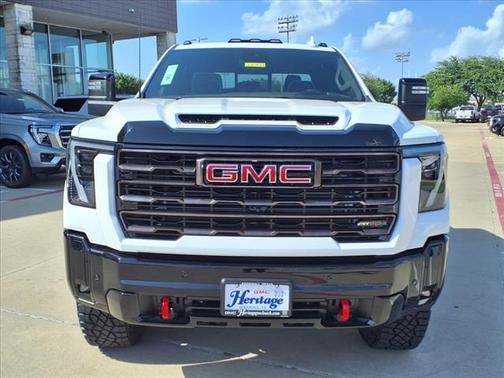 2025 GMC Sierra 2500 AT4X
