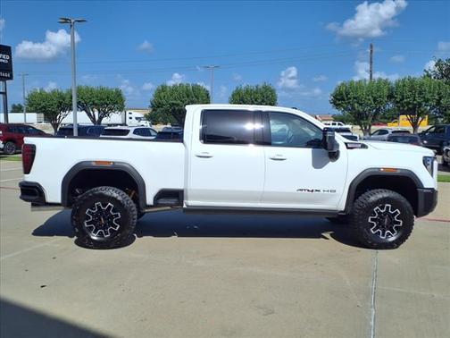2025 GMC Sierra 2500 AT4X