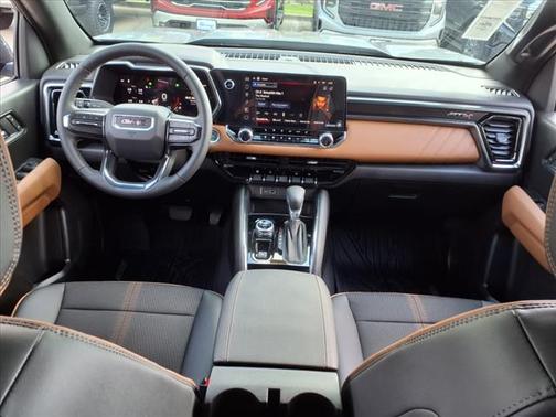 2025 GMC Canyon AT4