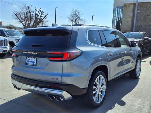 2025 GMC Acadia Denali