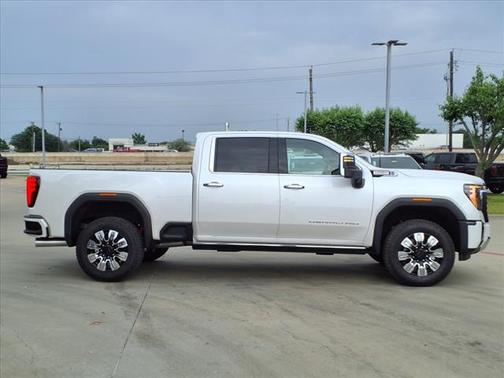2025 GMC Sierra 2500 Denali